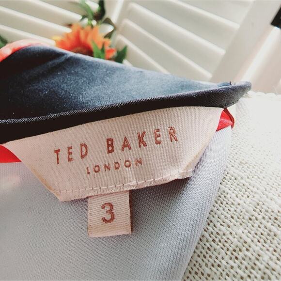 Ted Baker Xylee Skater Dress Floral Scuba Cap Sleeve Fit&Flare BlackRed Size 3/8 - Picture 8 of 10